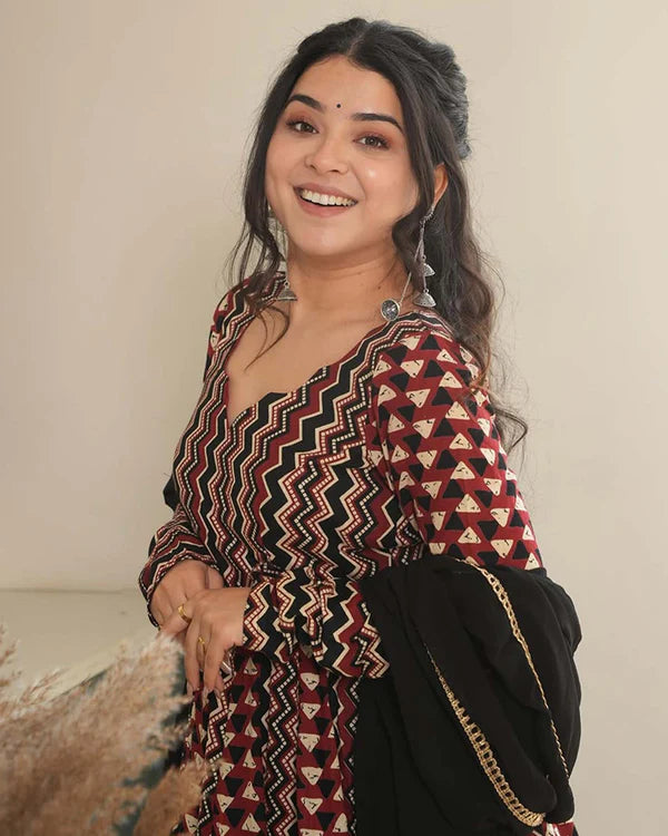 Womenline Black Color Laheriya Triangle Printed Pure Cotton Anarkali Suit