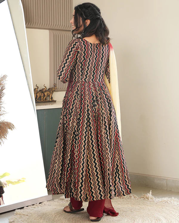 Womenline Black Color Laheriya Printed Pure Cotton Anarkali Suit