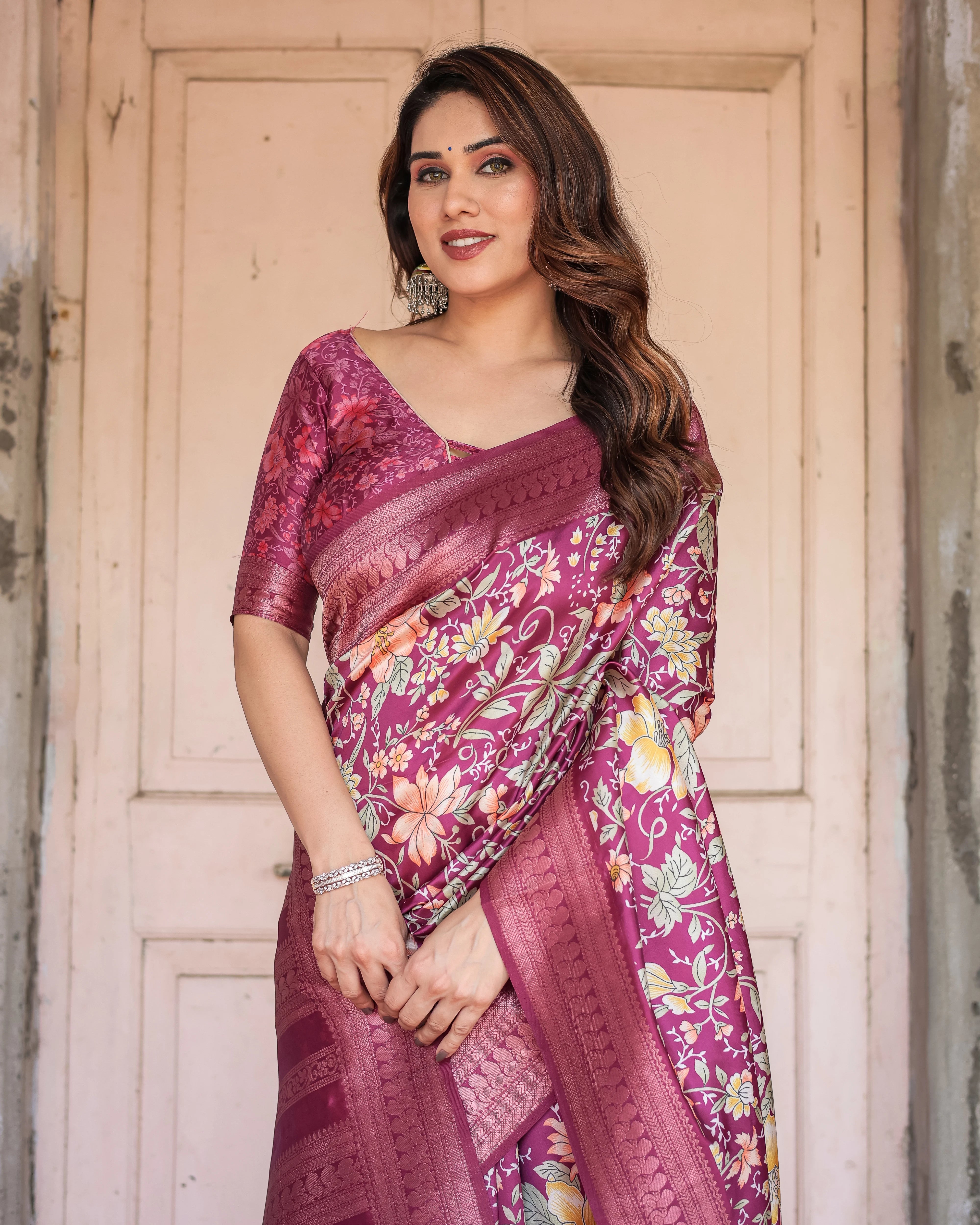 Womenline Stunning Blend of Tradition & Elegance Saree