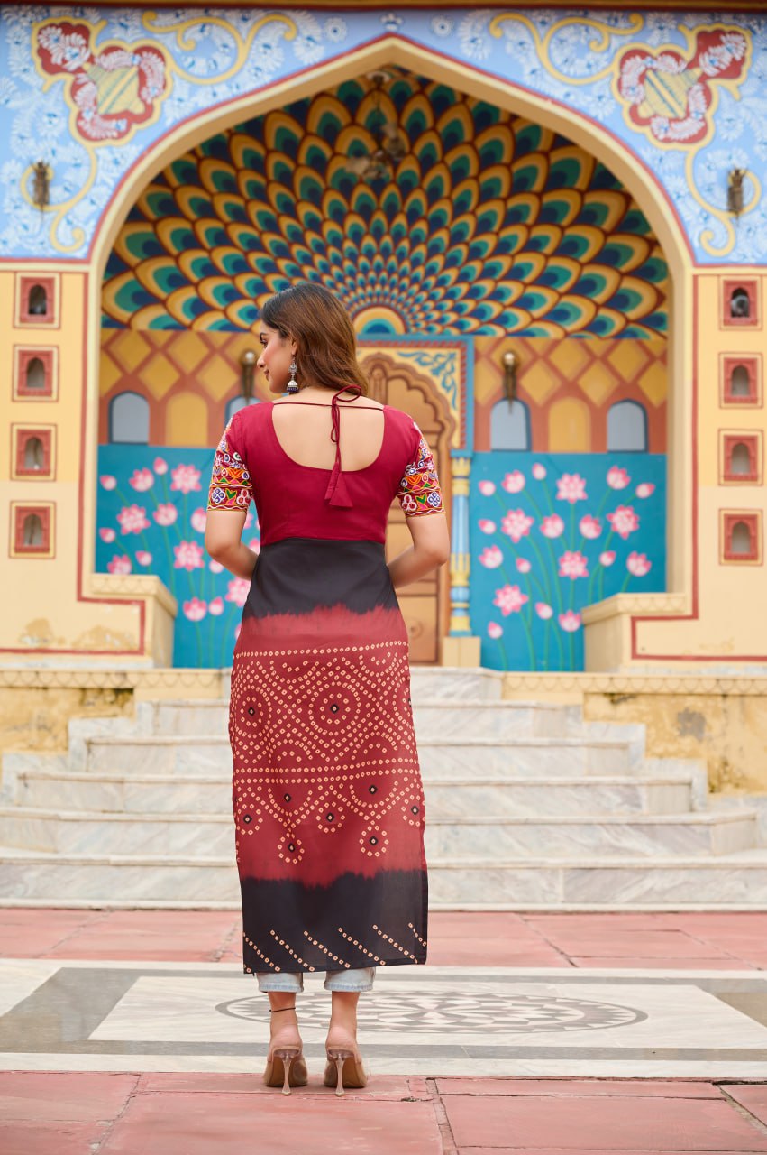 Womenline Printed Reyon Gamthi Work Kurti