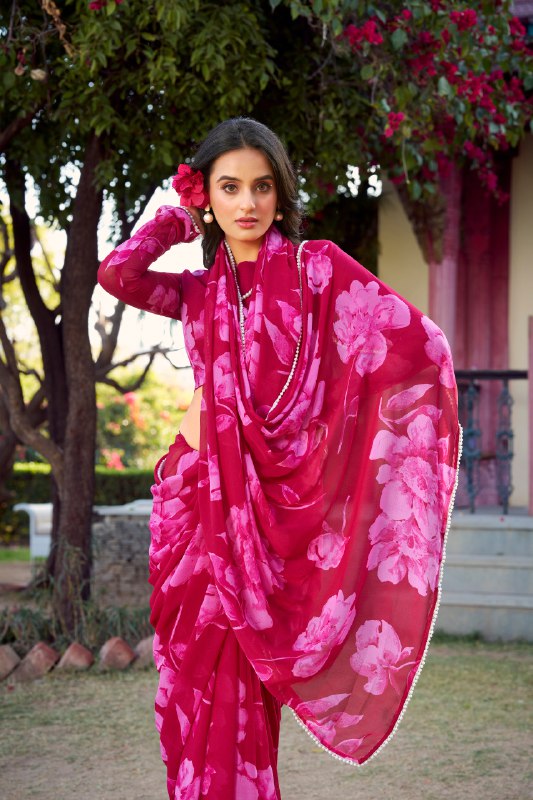 WomenLine Elegant Saree with Heritage-Inspired Designs