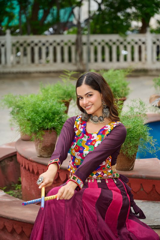 Womenline Red Color Chinnon Pedding Navratri Lehenga Choli