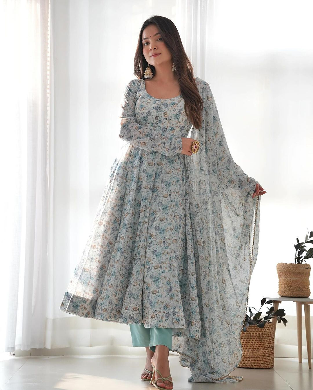 Womenline White Heavy Chiffon Floral Print With Fully Flair Three Piece Anarkali Suit