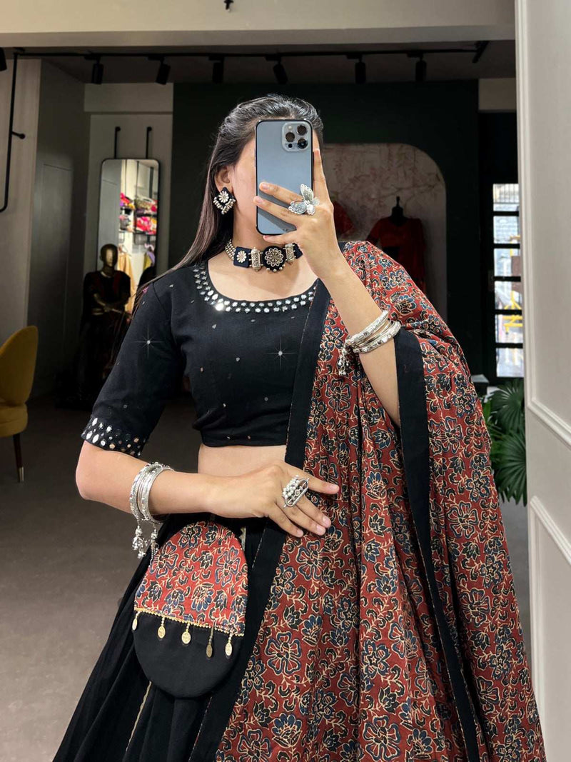 Womenline Navratri nights in this beautifully Lehenga Choli