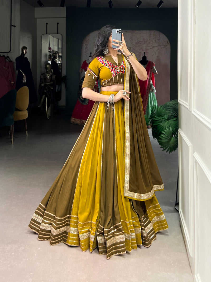 Womenline Garba to grace in one outfit