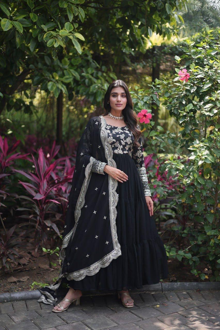 Womenline Black Color Jacquard Design Gown