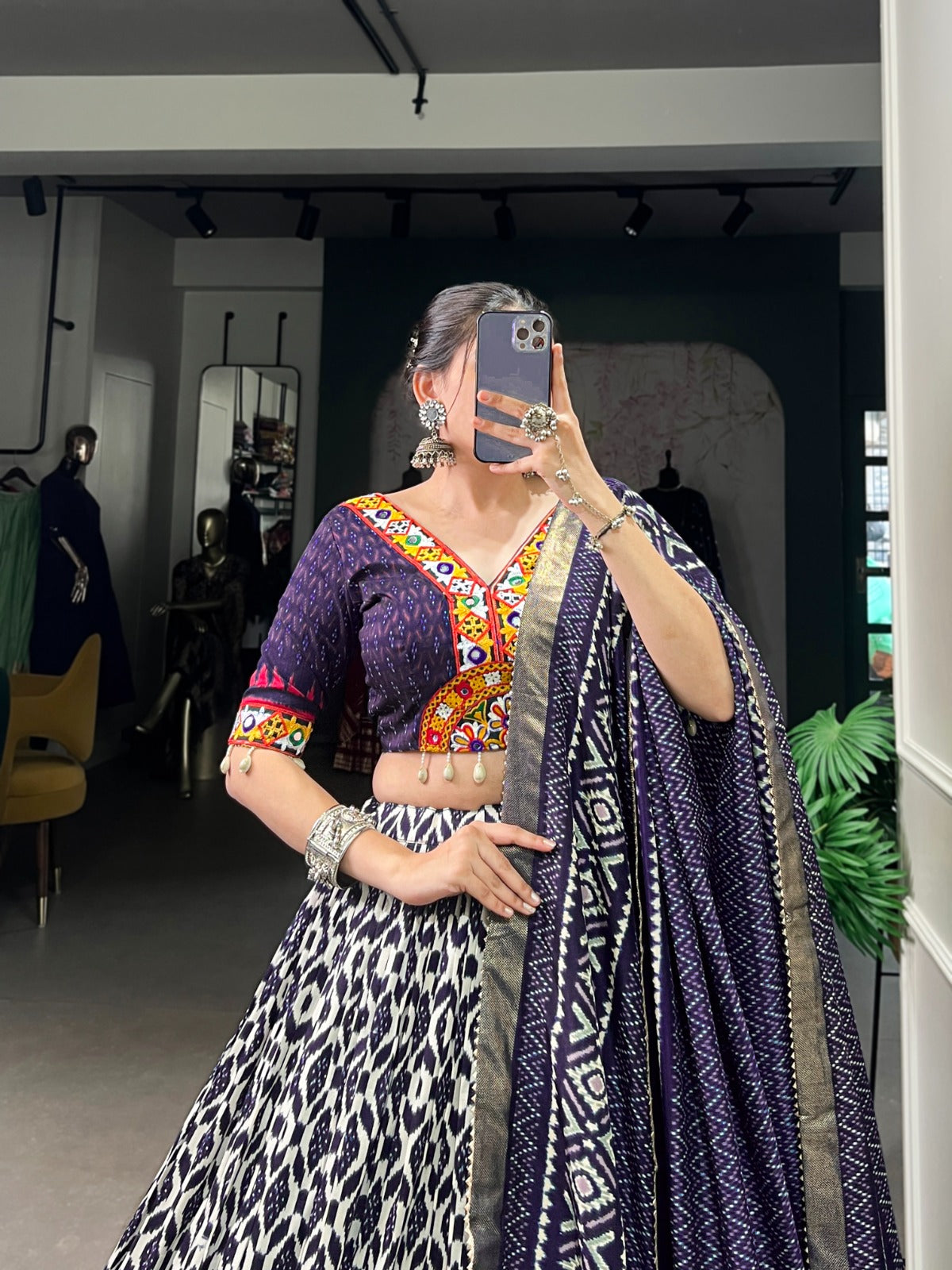 Womenline shine bright in prints and mirror-worked perfection