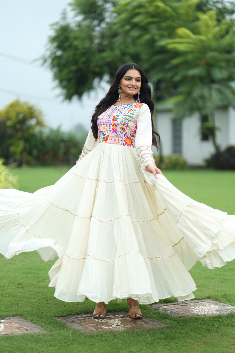 Off-White Color Kora Cotton multi Threaded Navratri Gown