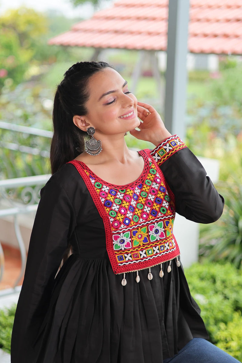 Womenline Black Color Roman Gamthi Work Tunic