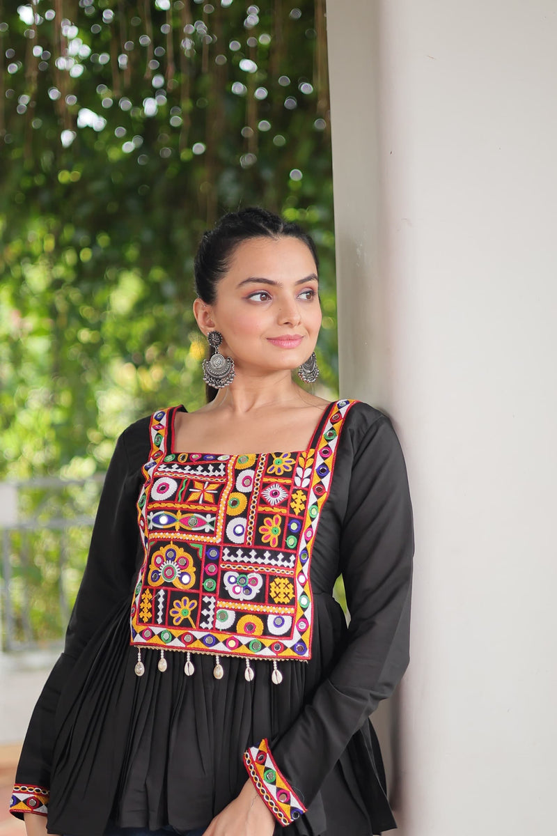 Womenline Black Color Roman Gamthi Work Tunic