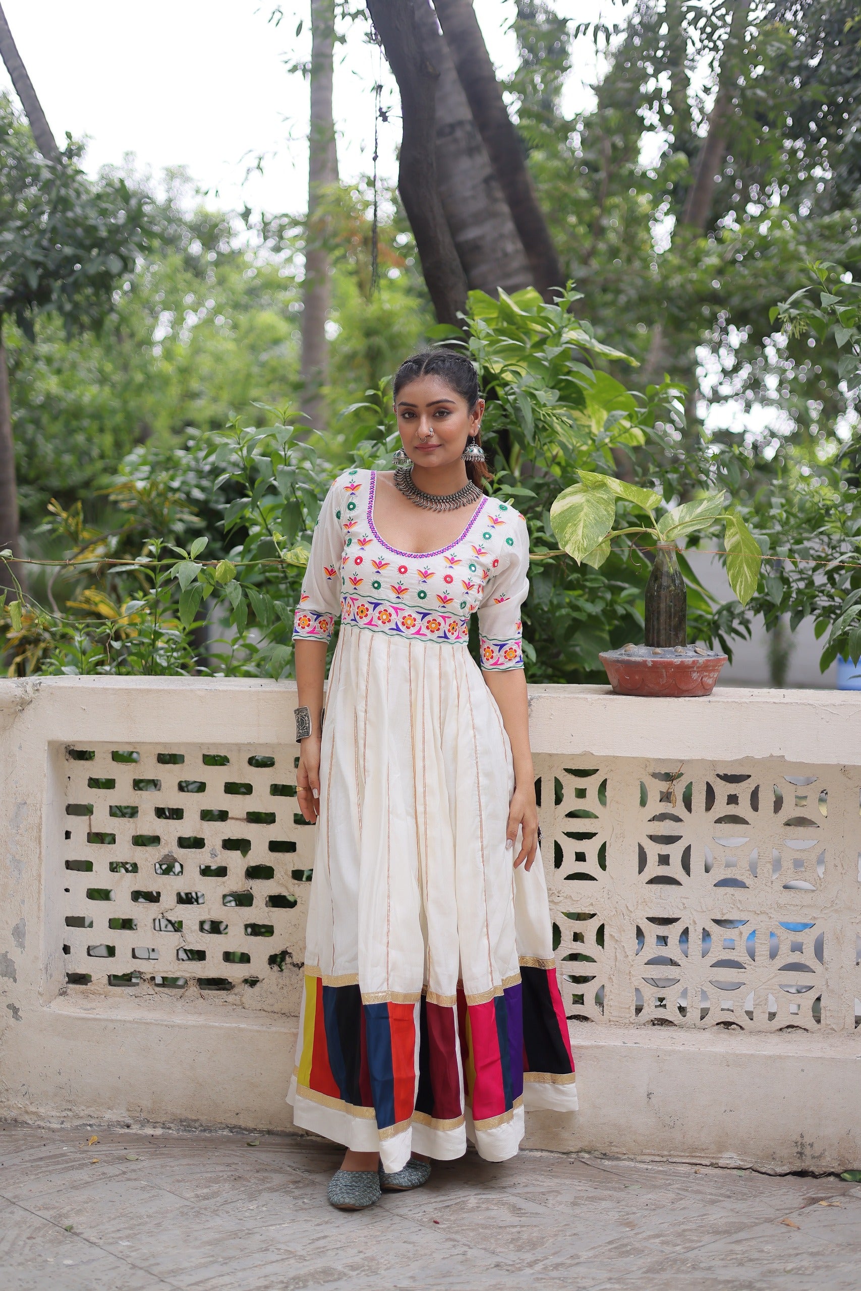 Womenline White Color Roman Navratri Gown