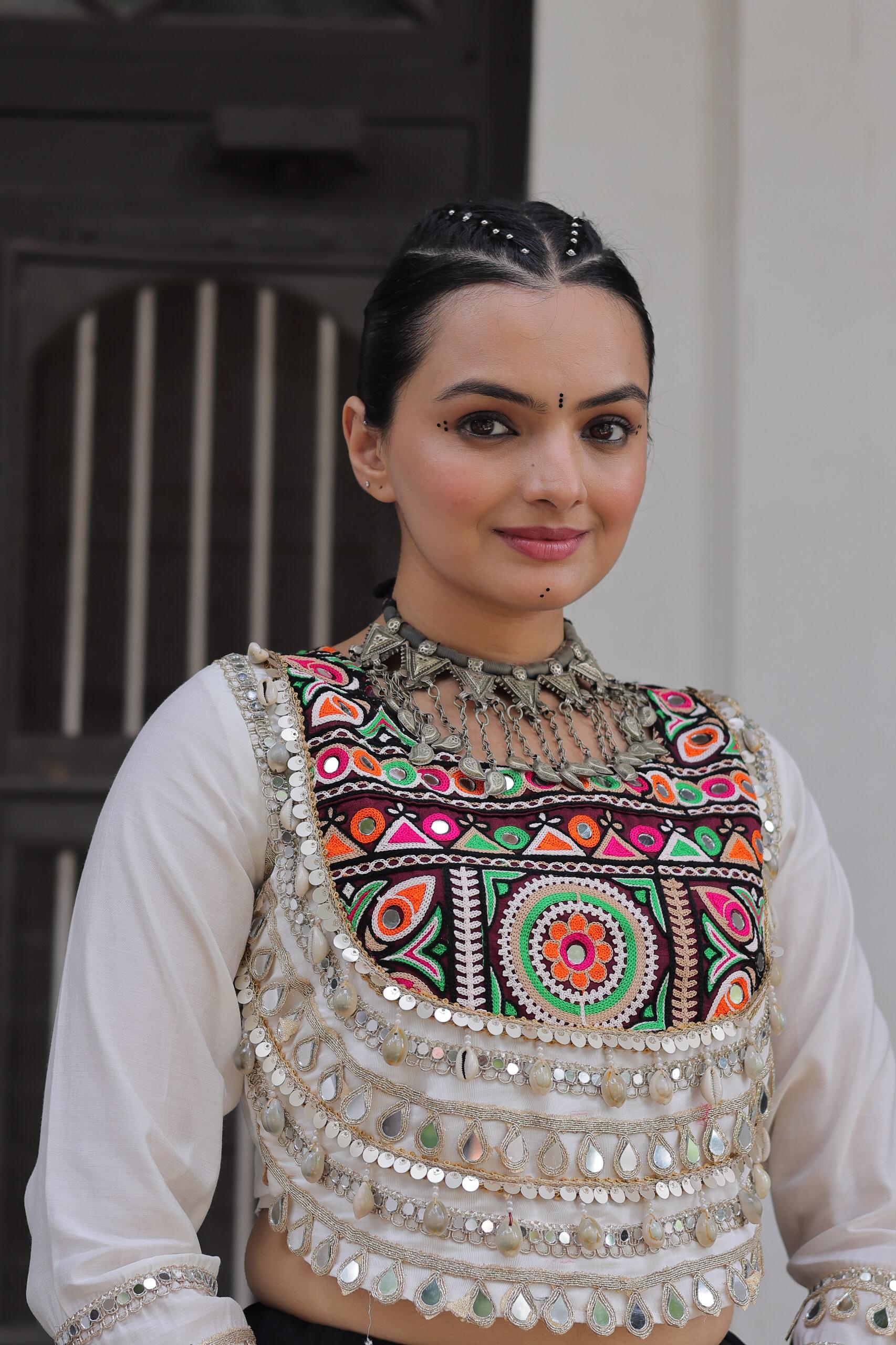 Womenline Styliesh Wear Navratri Lehenga Choli