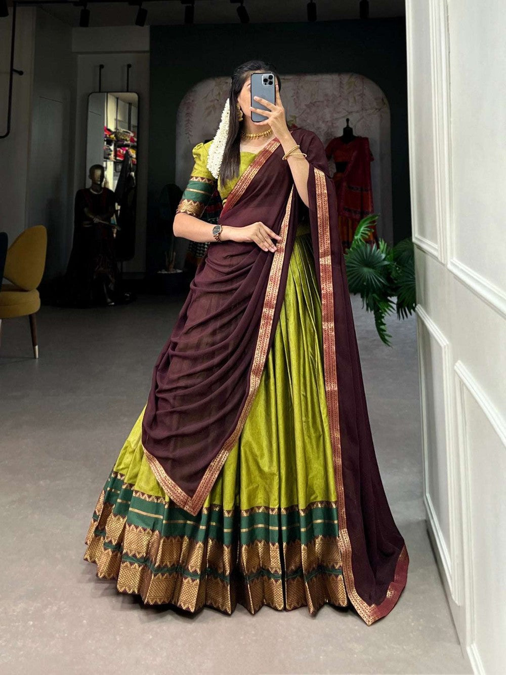 WomenLine Tradition with Our South Style