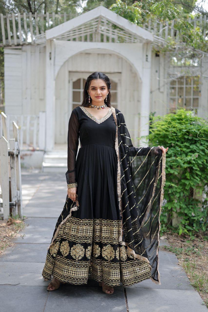 Womenline Black Color Blooming Gown with Dupatta