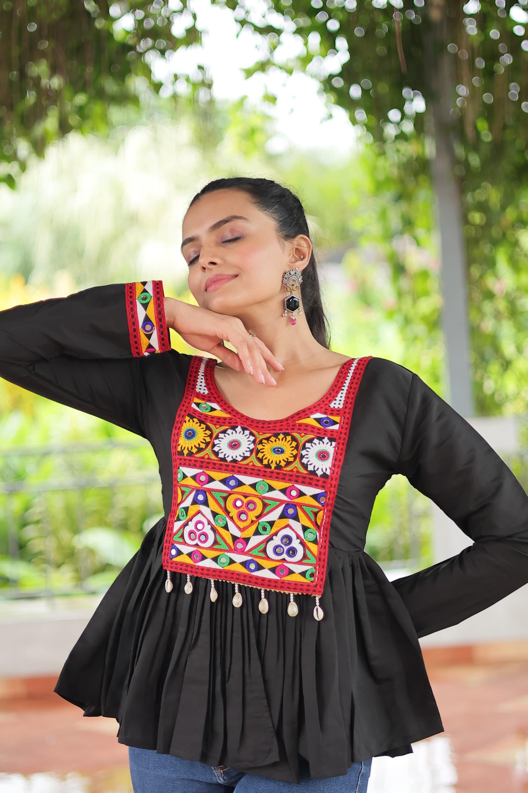 Womenline Black Color Roman Gamthi Work Tunic