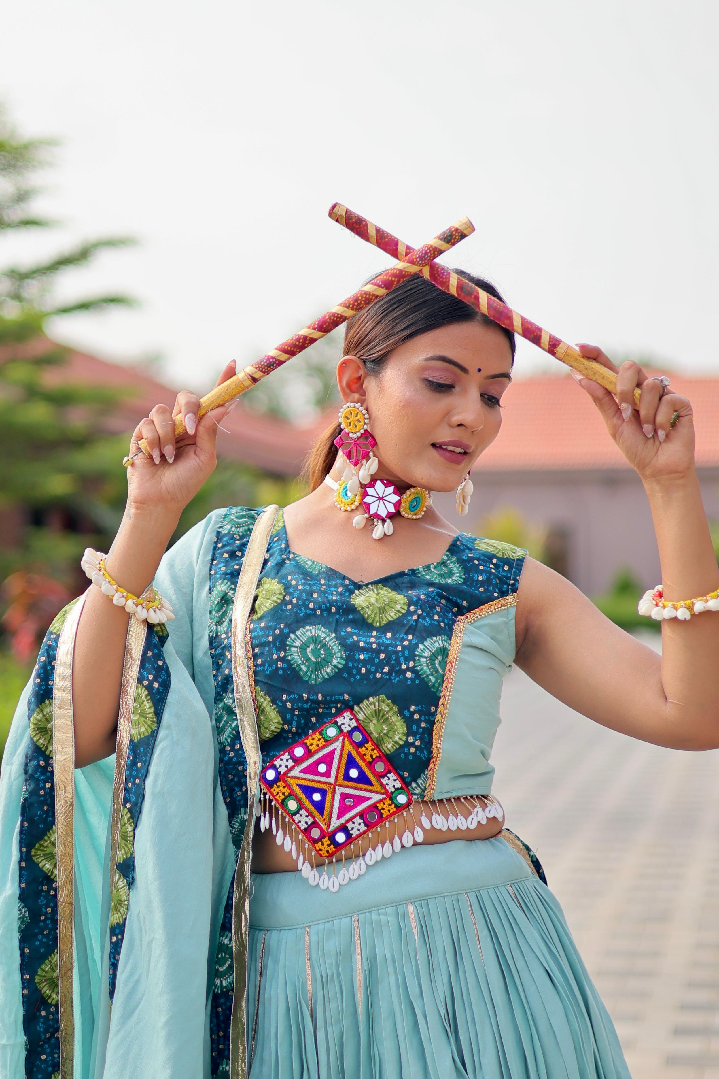 Womenline Gamathi Work Navratri Lehenga choli