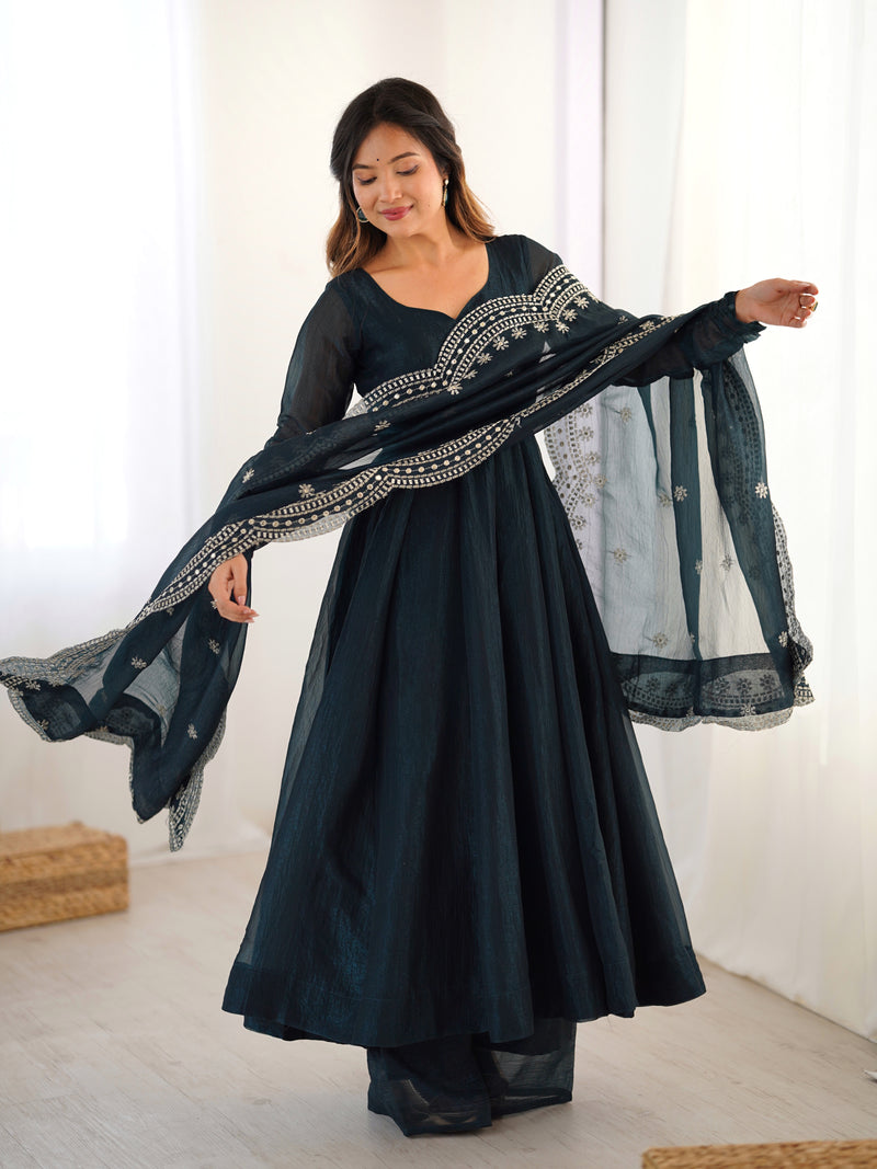 Womenline Heavy Anarkali Suit