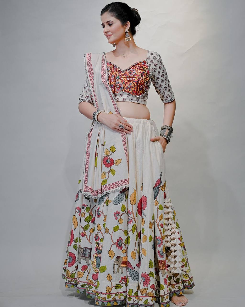 Womenline Navratri Special Lehenga Choli