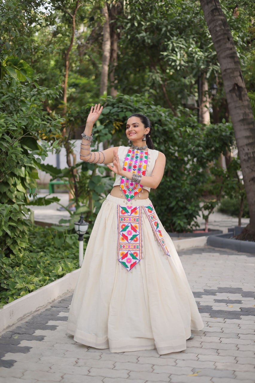 Womenline Off-White Color kora Cotton Gamthi Embroidered Navratri Lehenga Choli