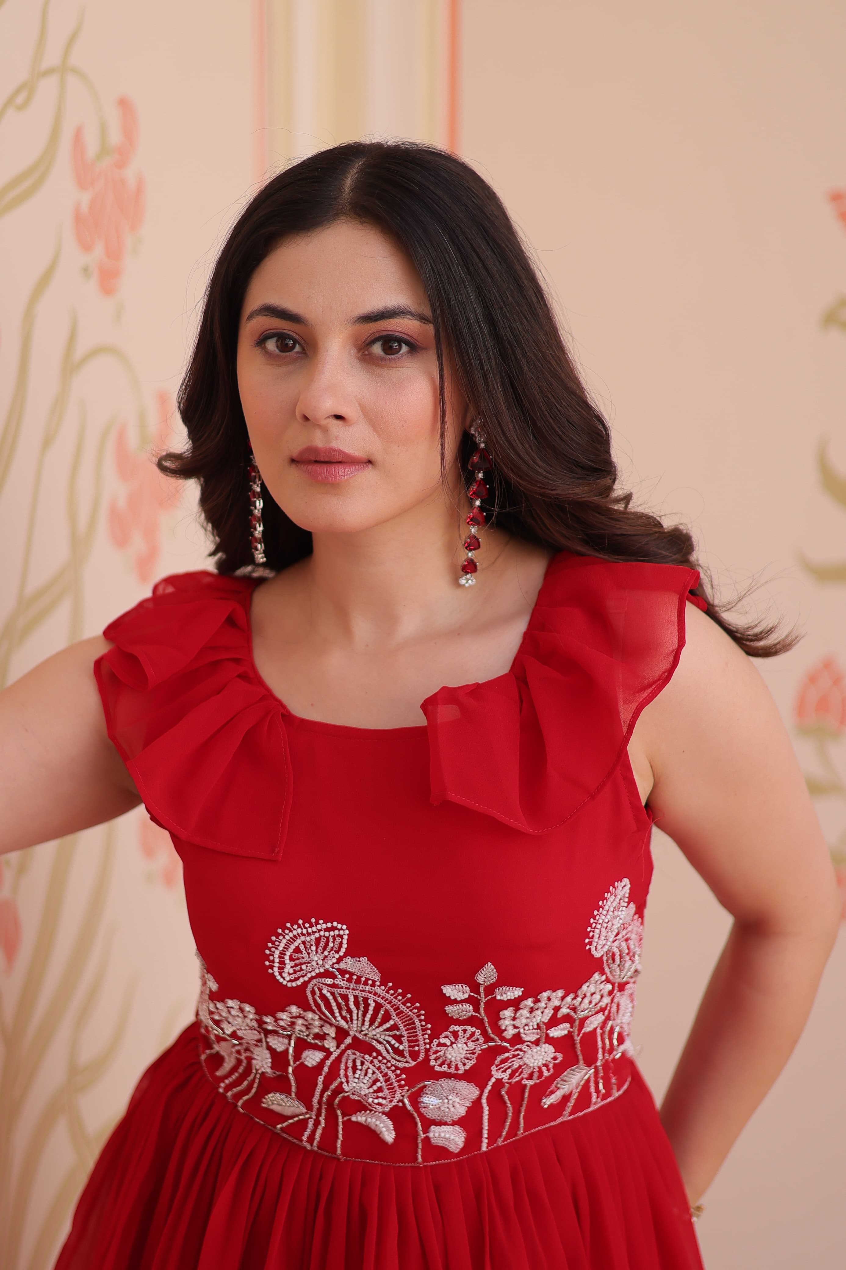 Womenline Red Color Faux Blooming Gown