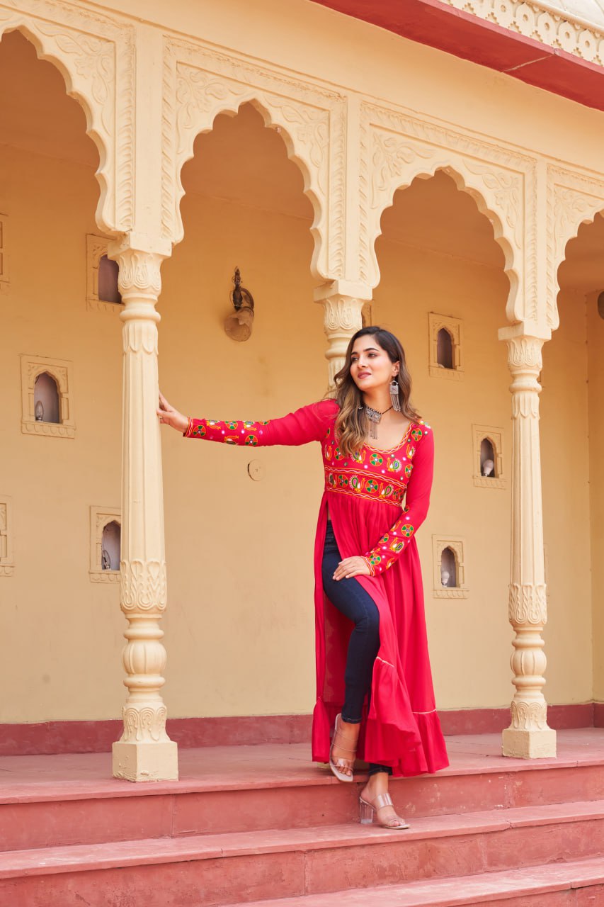 Womenline Reyon With Kutchi Gamthi Work Kurti