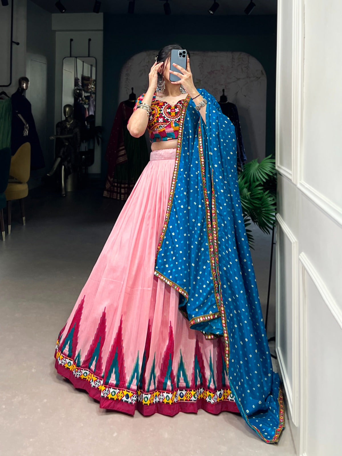 Womenline Stylish Navratri set