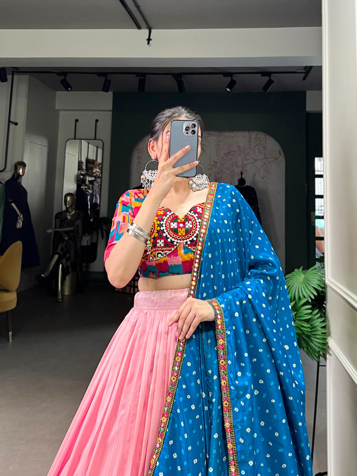 Womenline Stylish Navratri set