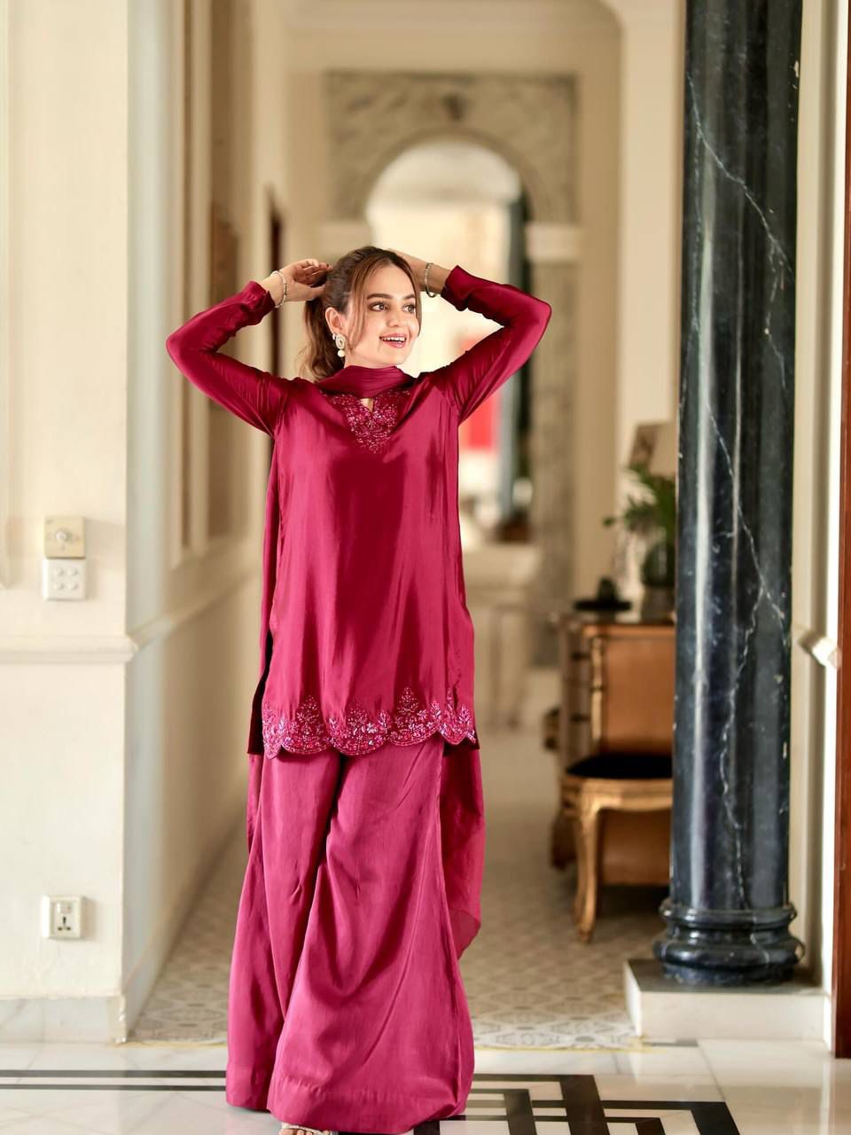 Womenline beautiful Designer Suit