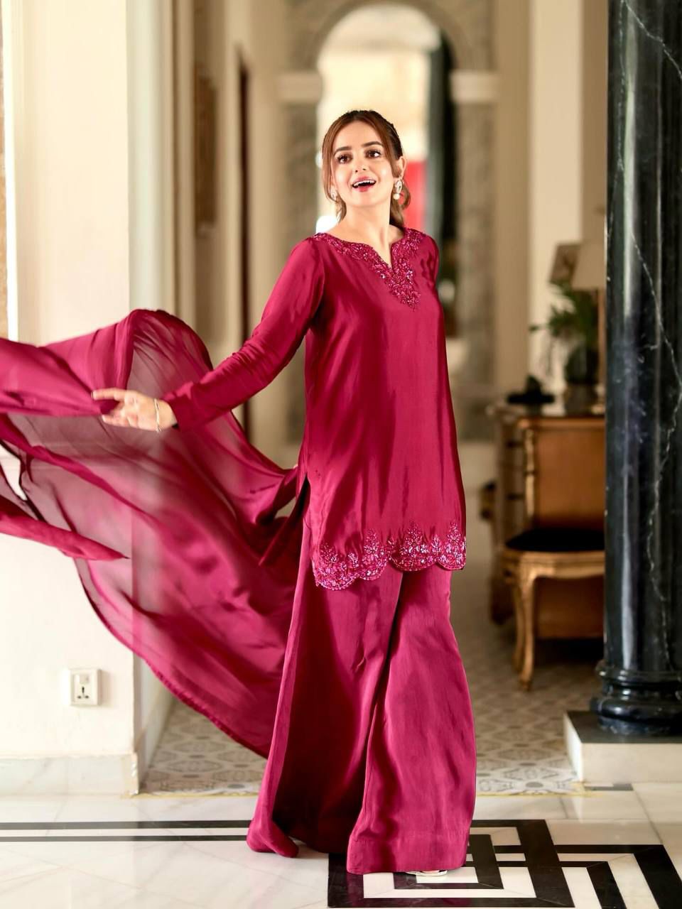 Womenline beautiful Designer Suit