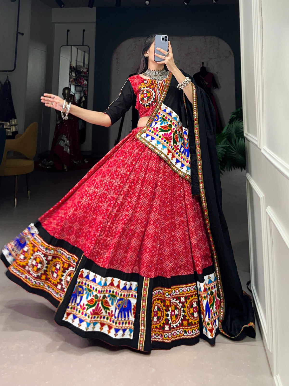 Womenline beautiful masterpiece of garba choli