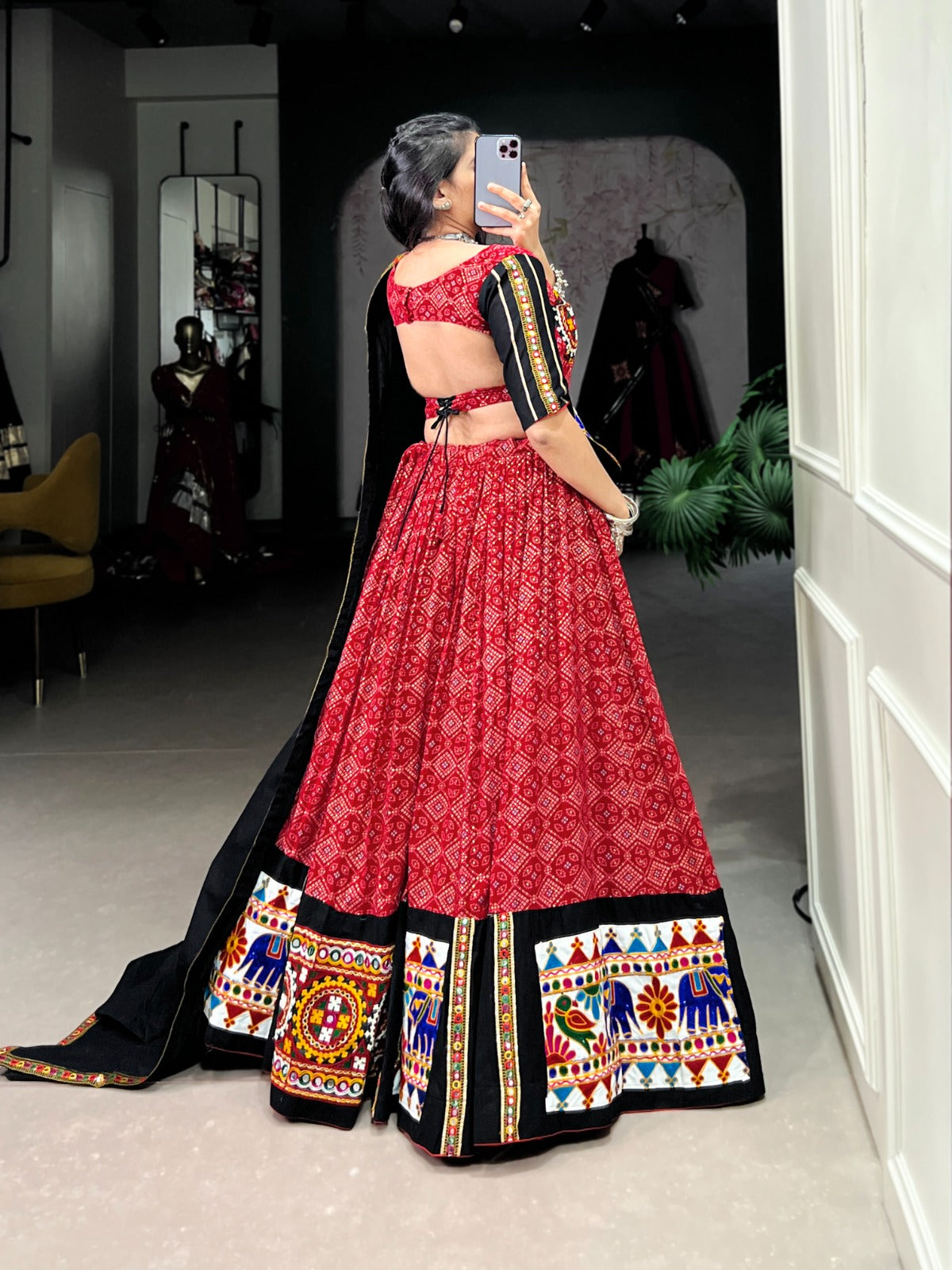 Womenline beautiful masterpiece of garba choli