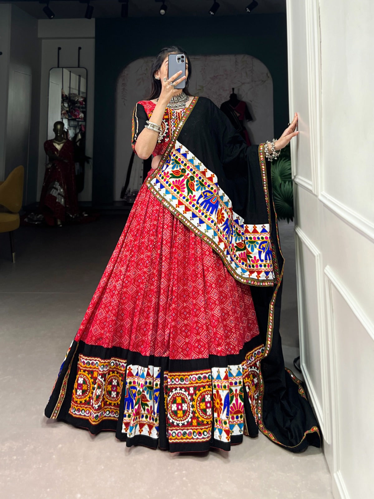 Womenline beautiful masterpiece of garba choli