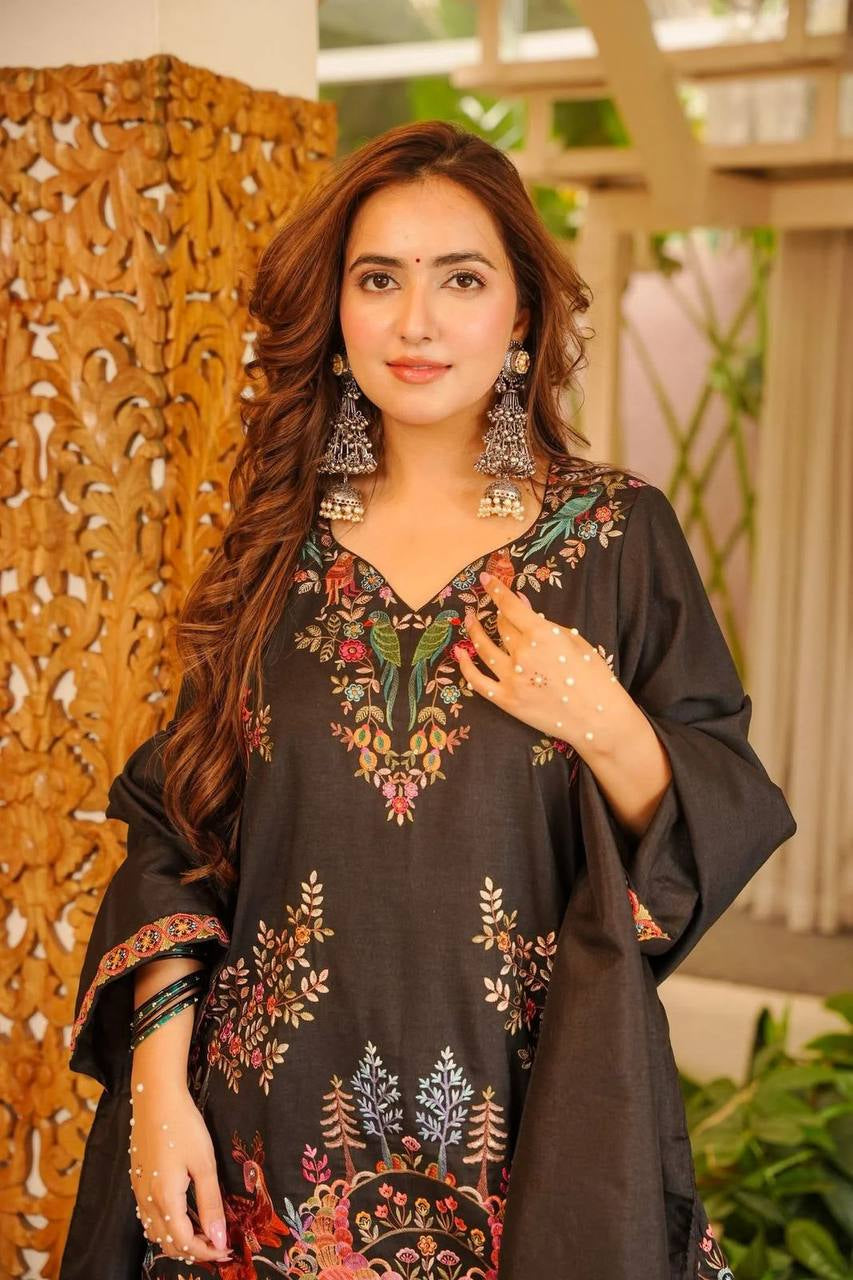 Womenline Black Floral Printed Kurta Palazzo Set with Dupatta