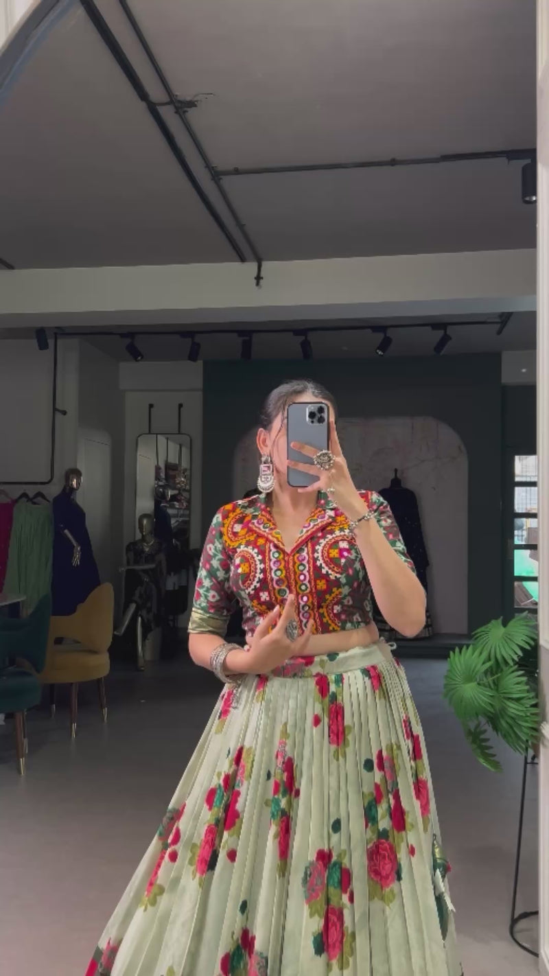Womenline perfect Navratri ensemble Lehenga Choli