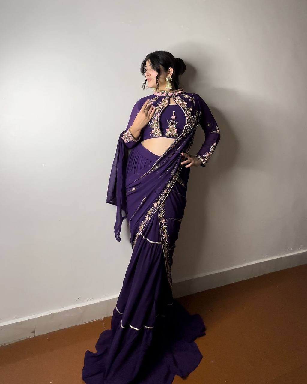 WOMENLINE WEDDING SEASON SPECIAL FANCY PARTY WEAR SAREE